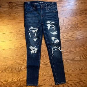 Distressed American Eagle jeggings.